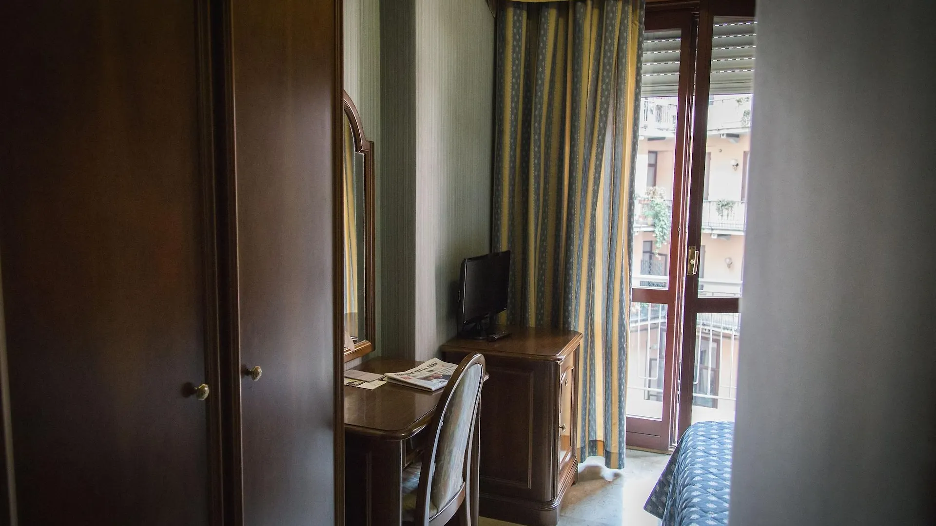 Hotel Accursio Milán 3*,  Italia