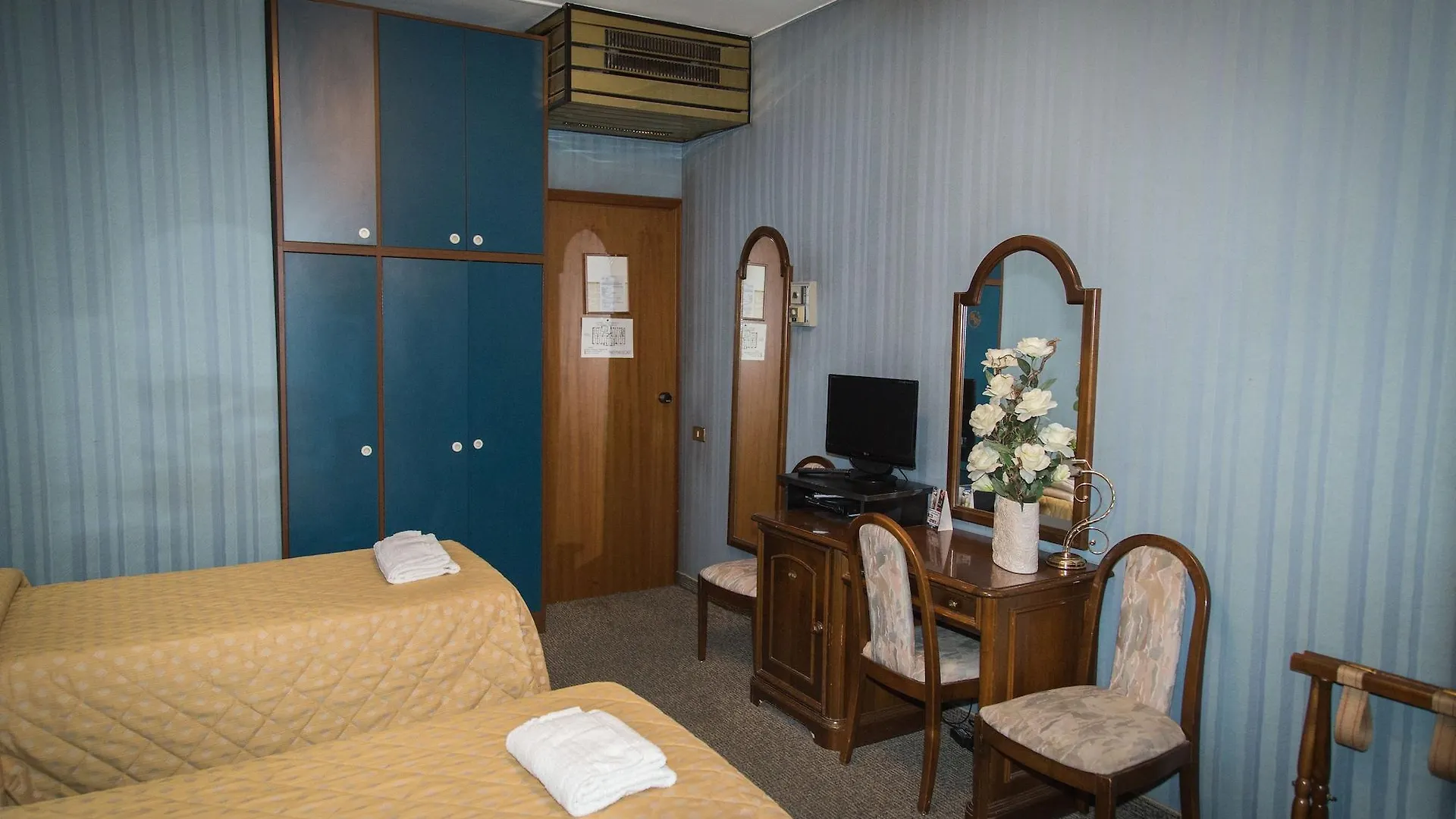 Hotel Accursio Милан 3*,