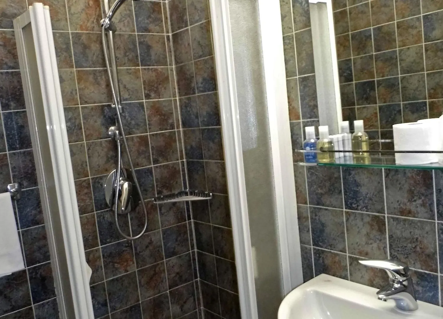 Hotel Accursio Милан Италия