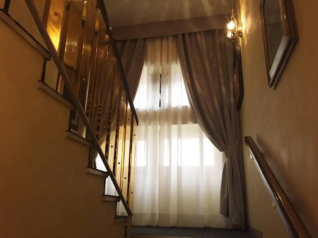 Hotel Accursio Milán Italia