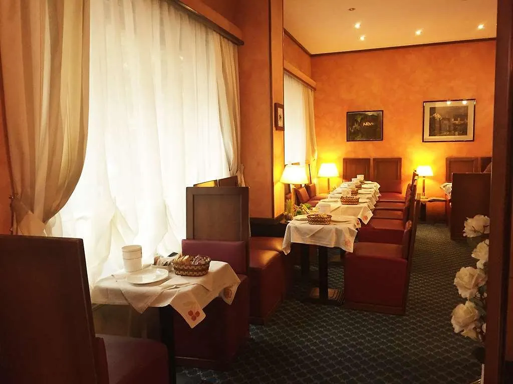 Hotel Accursio Милан