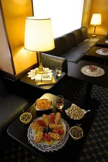 ***  Hotel Accursio Милан Италия
